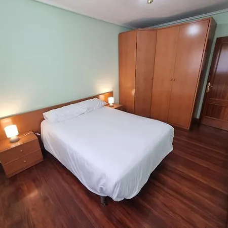 Con Piscina Privada No Mascotas * Medina de Pomar