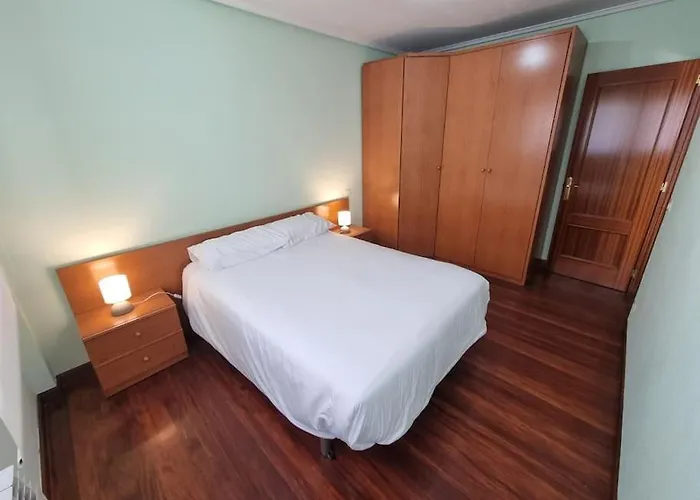 Con Piscina Privada No Mascotas * Medina de Pomar